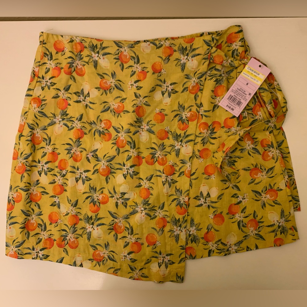 Target Fruit Wrap Skirt Size Small